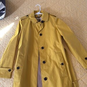 New with tags Burberry coat retail for 1895